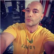 Hombre de 42 años con lengua materna en español se ofrece para enseñanza del idioma